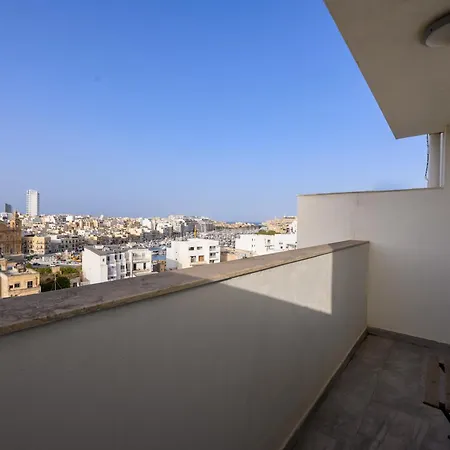 F6 1, Private One Small Double Bed Shared Bathroom In Shared Flat Séjour chez l'habitant *